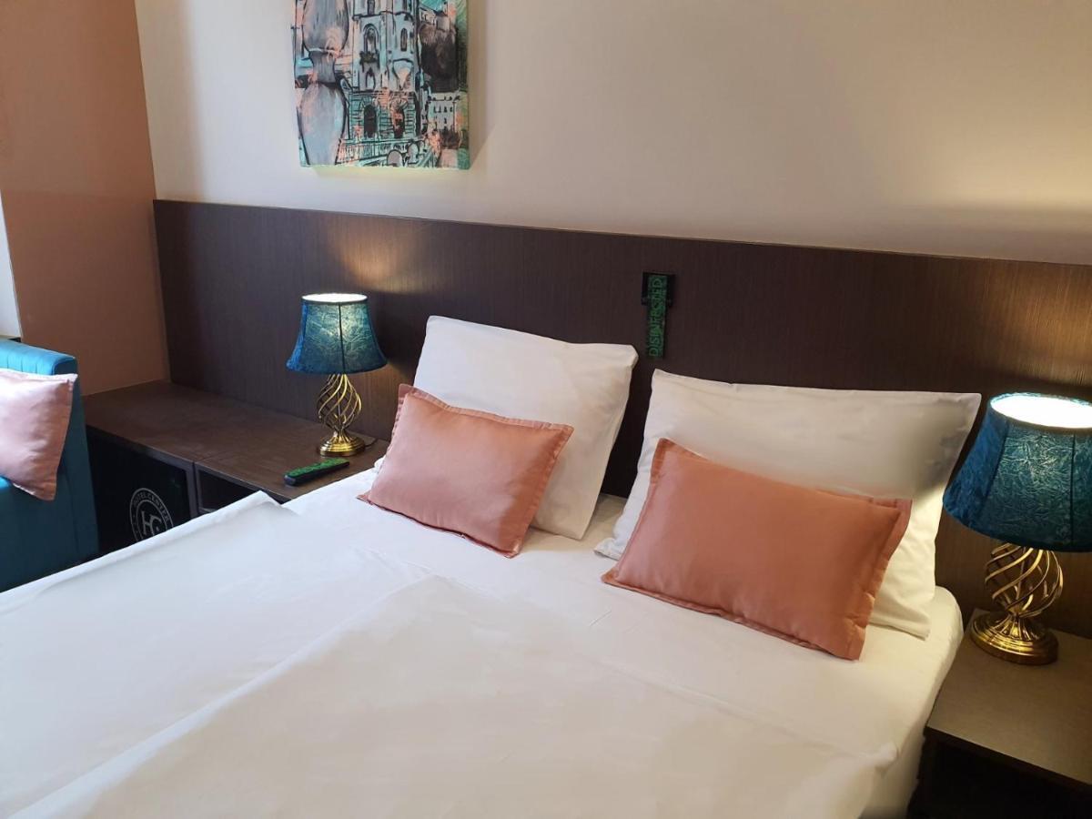 Hotel Center 3*